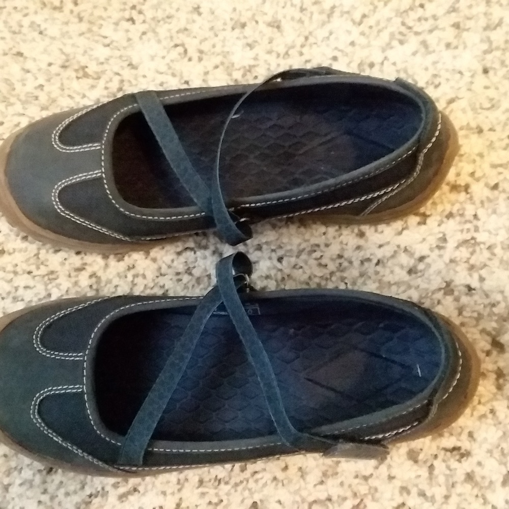 Land's End shoes